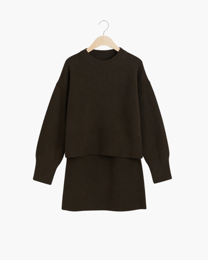 Ensemble Pull et Jupe Femme | Élégance Décontractée et Confort Douillet