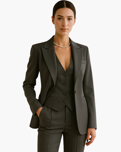 Ensemble Élégant pour Femme | Trois Pièces Tailleur Chic et Moderne