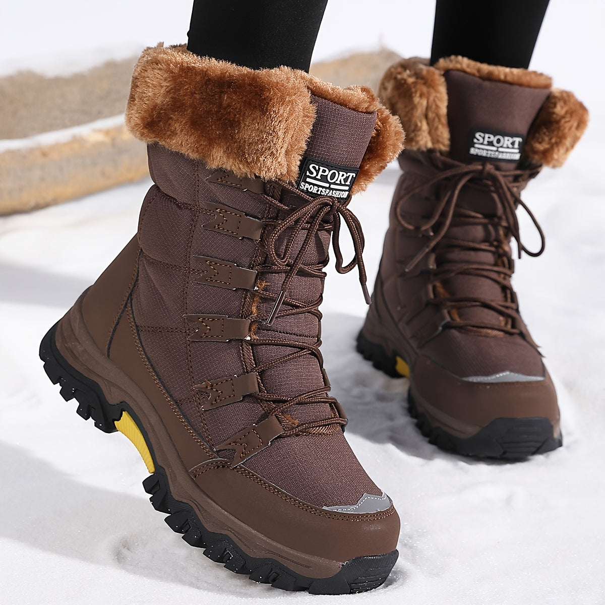 bottes d'hiver femme fourrées, coloris brun foncé