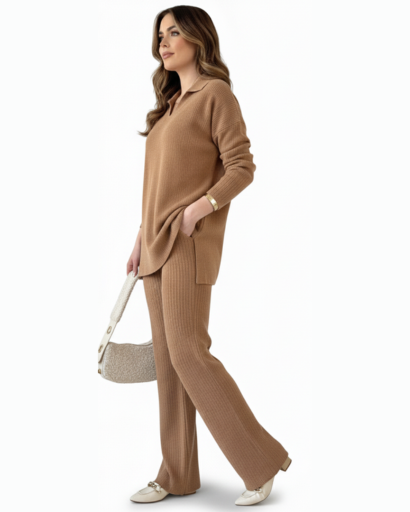 Ensemble Deux Pièces Femme – Pull Col Polo & Pantalon Évasé – Élégance Décontractée