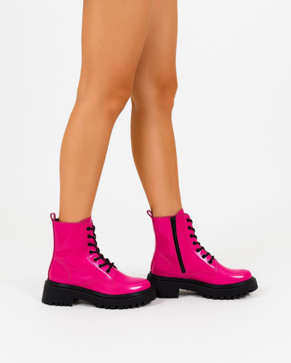 Bottes de Combat Vernies Femme – Style Tendance et Audacieux