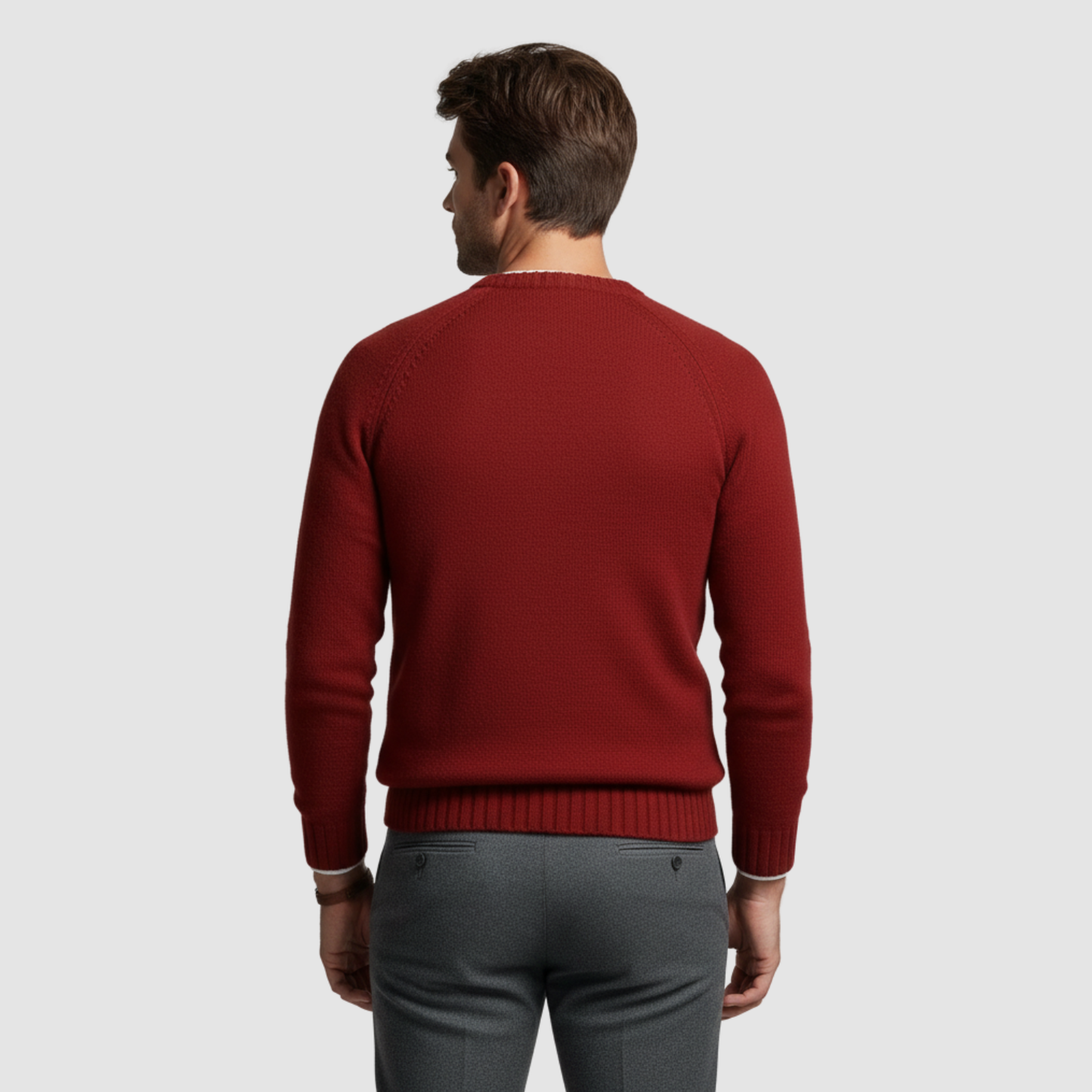 Pull Homme Classique à Col Rond – Maille Douce & Élégante
