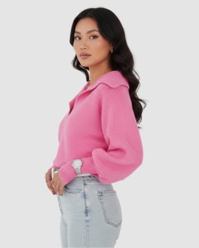 Pull Femme à Col Large – Maille Douce & Coupe Moderne