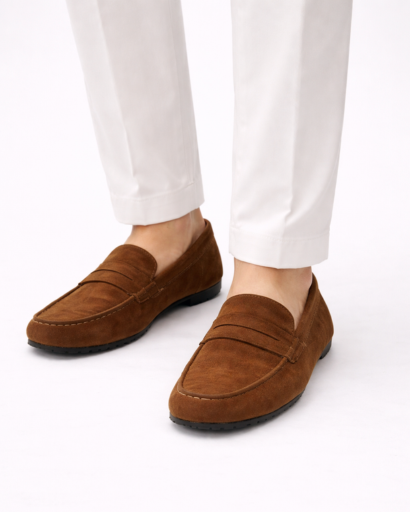 Mocassins homme en suédine coupe classique à enfiler – vue 5