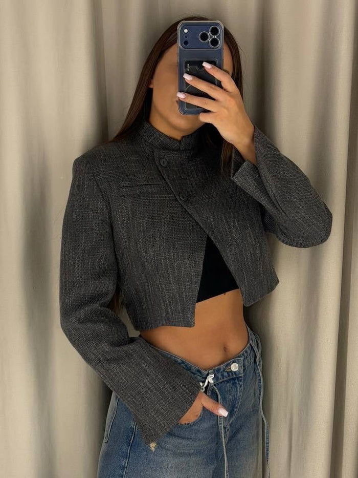 Veste Courte Femme – Col Montant & Coupe Structurée, Élégance Mi-Saison