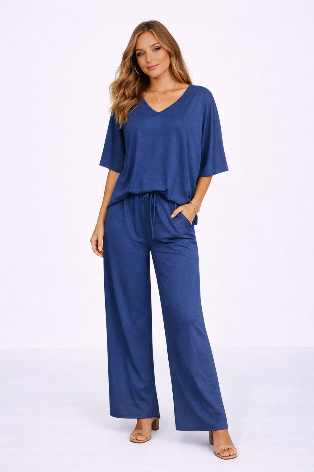 Ensemble Femme 2 Pièces Haut Col V & Pantalon Large Fluide – Tenue Élégante | Invitée de Mariage