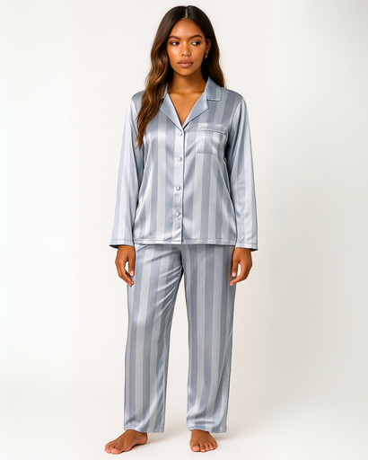 Pyjama Femme en Satin Rayé – Chic, Confortable & Élégant pour la Nuit