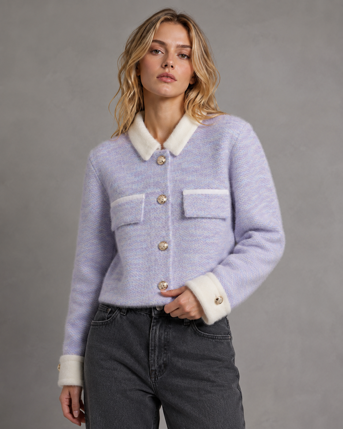 Gilet court col contrastant violet, vue de dos