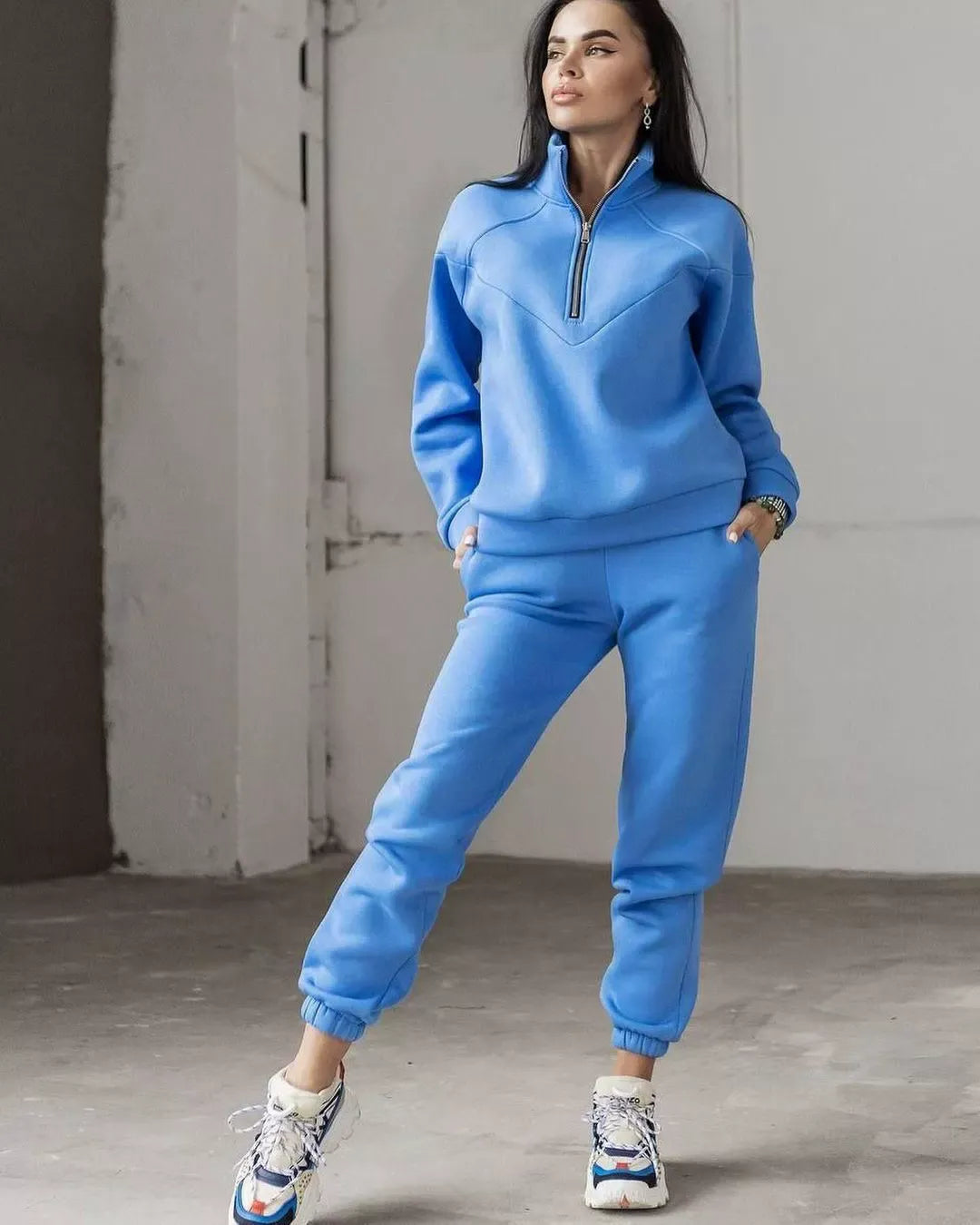Ensemble de Survêtement Femme avec Sweat Demi-Zip et Jogger