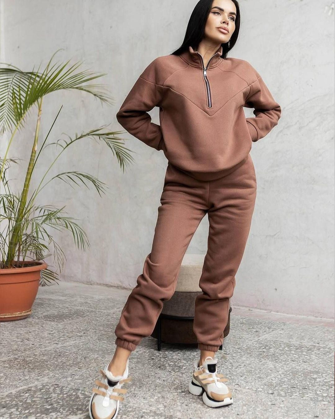 Ensemble de Survêtement Femme avec Sweat Demi-Zip et Jogger