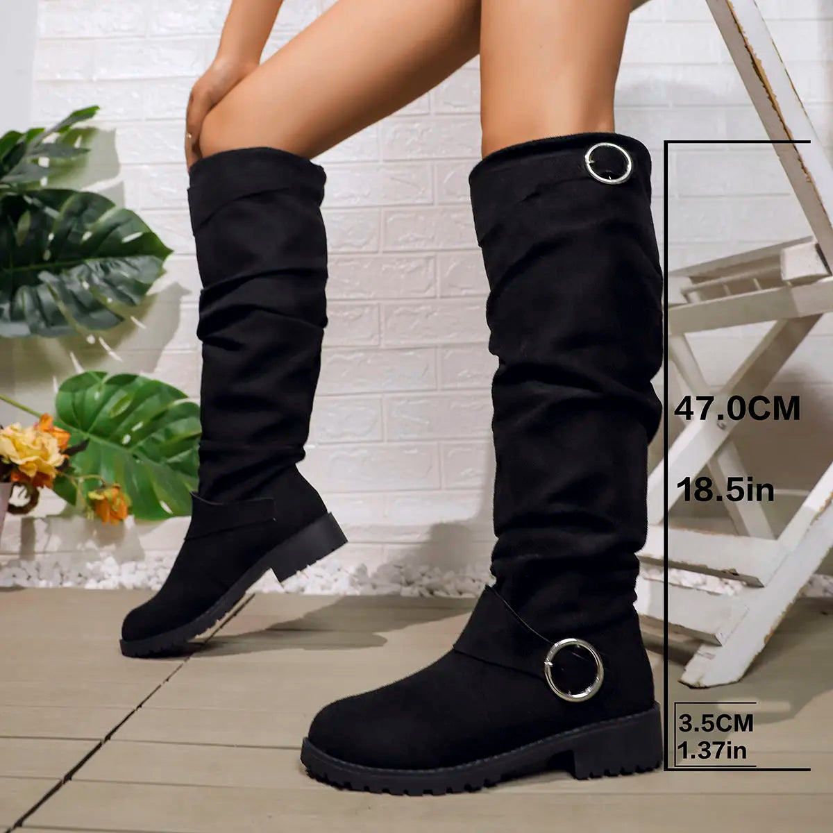 Bottes genou hautes pour femmes avec détail de boucle