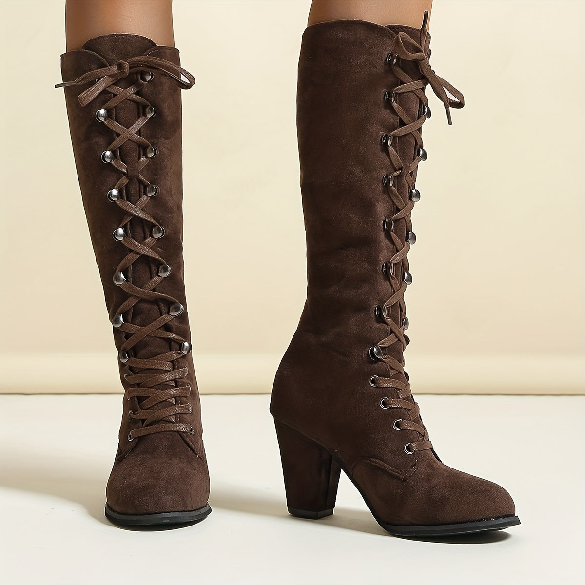 Bottes en daim pour femme avec lacets et talon moyen