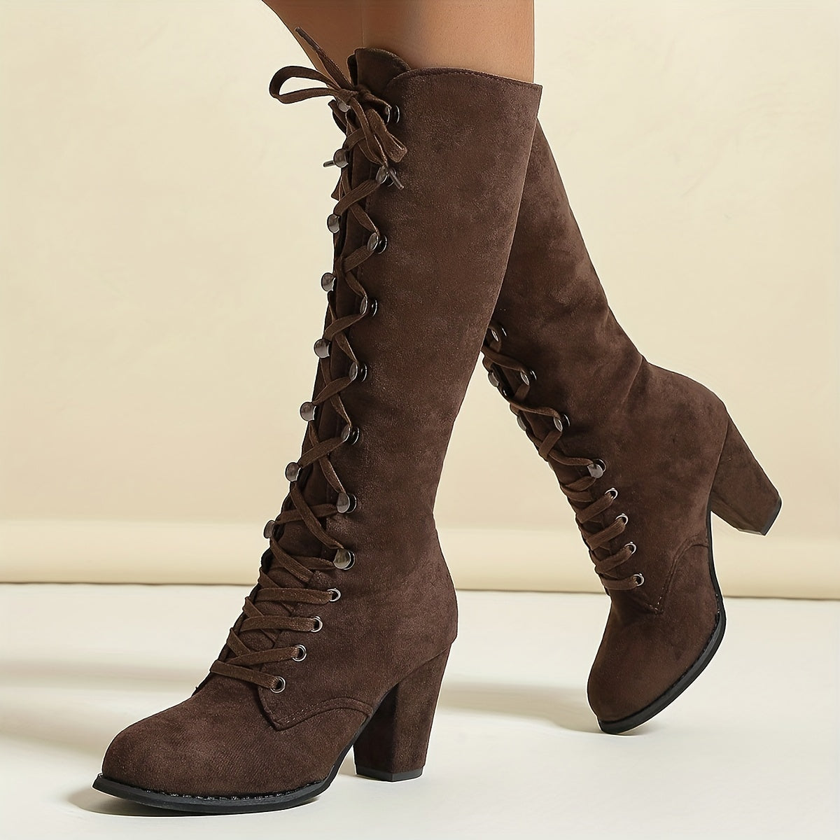 Bottes en daim pour femme avec lacets et talon moyen