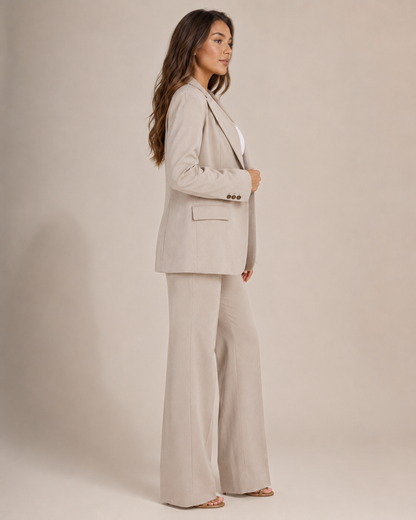 Ensemble Tailleur Blazer Cintré et Pantalon Droit Nadine