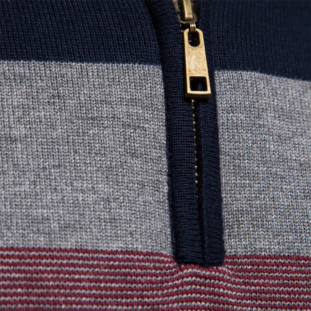 Pull homme zippé color-block présenté à plat