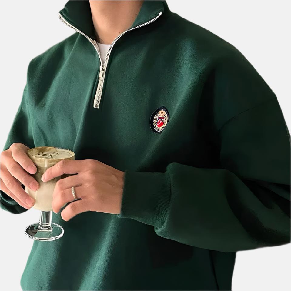 Vue de dos du pull en coton coupe décontractée pour homme