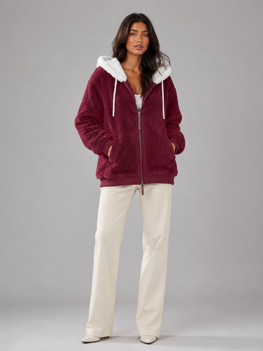Veste matelassée pour femme à capuchon sherpa, vue avant
