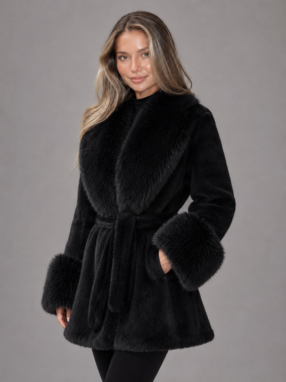 manteau femme à ceinture avec col en fausse fourrure, vue arrière