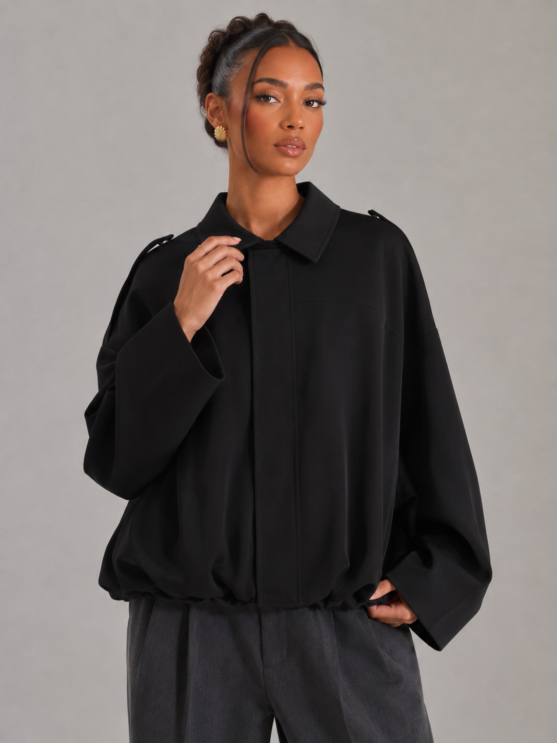 Veste utilitaire décontractée pour femme, vue de dos