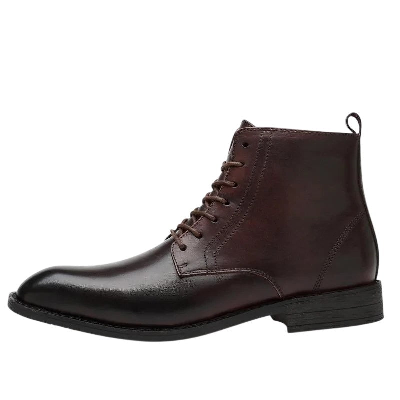 bottines en cuir pour hommes, vue de côté