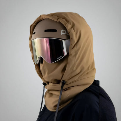 Masque de ski pour le visage, dans une situation de ski