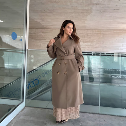 manteau long en trench-coat pour femme, vue avant
