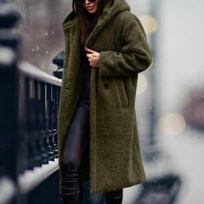 Manteau femme à capuchon en fleece long, détail du capuchon