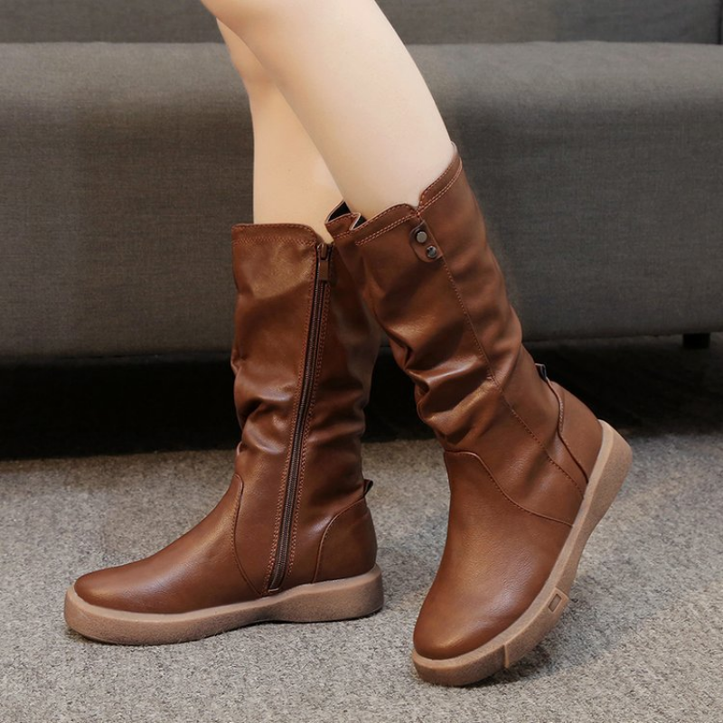 bottes mi-mollet noires avec fermeture éclair, vue avant