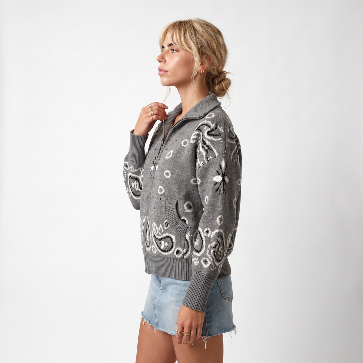 Cardigan col à zip imprimé paisley, vue de dos