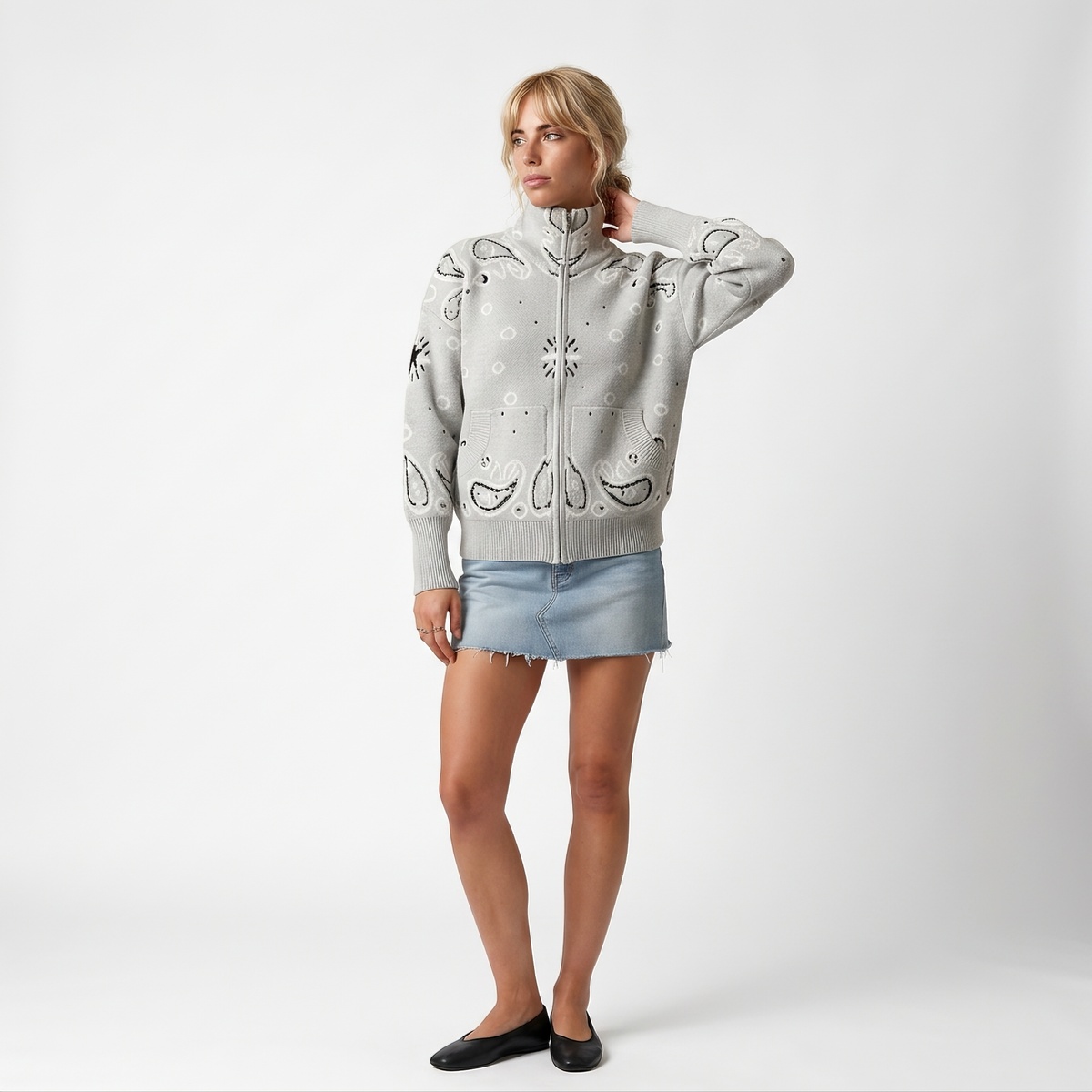 Cardigan col à zip imprimé paisley, détail du col