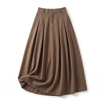 jupe en laine plissée A-Line maxi, modèle portant la jupe