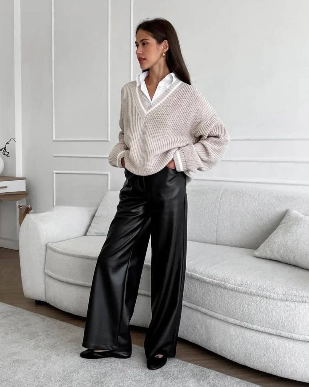 gros plan sur la doublure intérieure en polaire douillette du pantalon