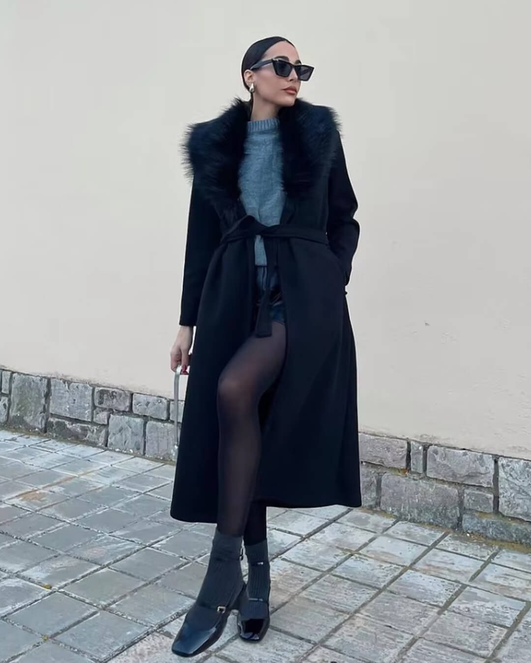 manteau maxi avec fermeture lacée, vue de face