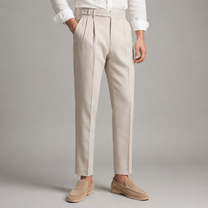 Pantalon tailleur pour homme, détail de la ceinture