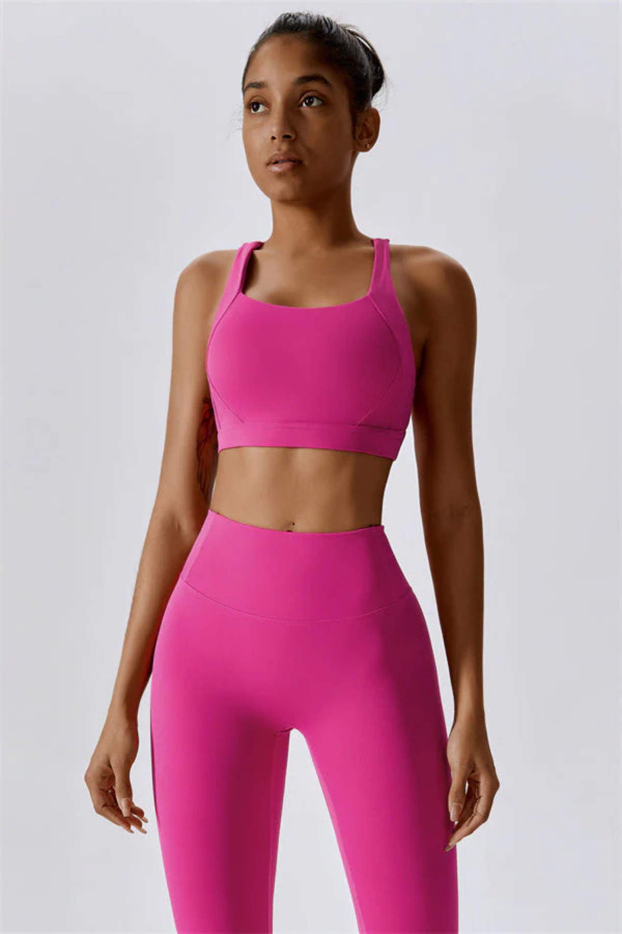 Ensemble Sport Femme Dos Croisé – Brassière et Legging Taille Haute Sculptant