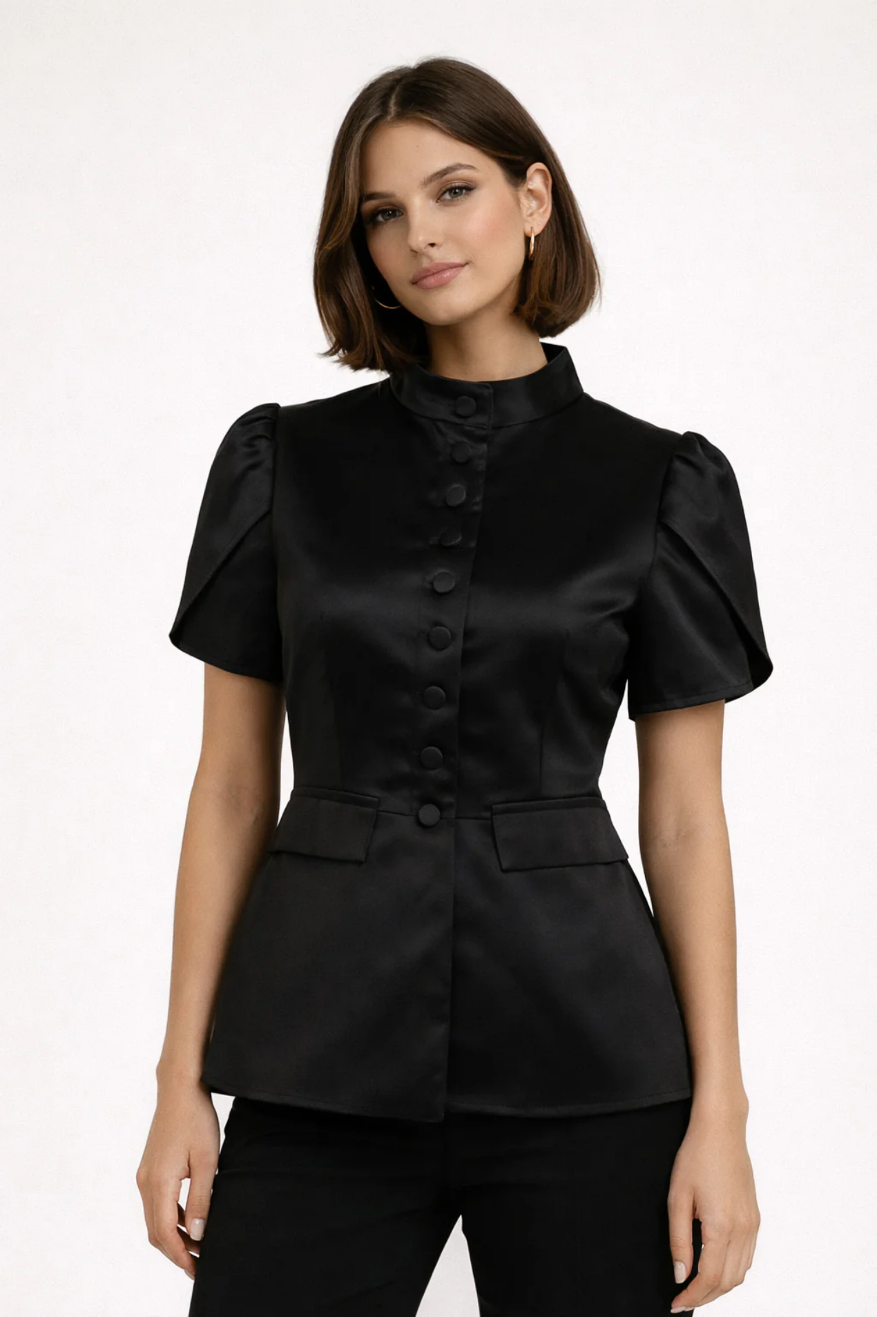 Blouse femme structurée à col montant