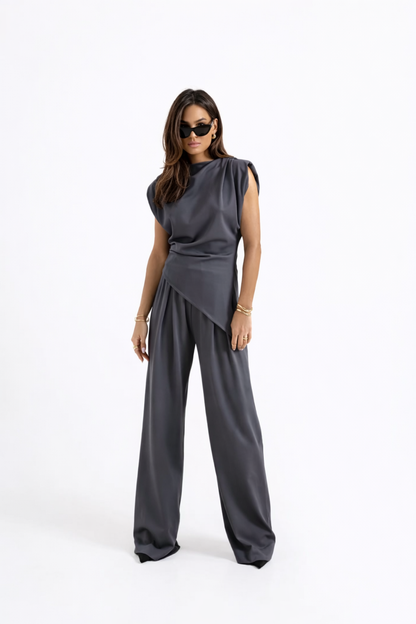 Ensemble drapé élégant pour femme | Pantalon large et haut sans manches