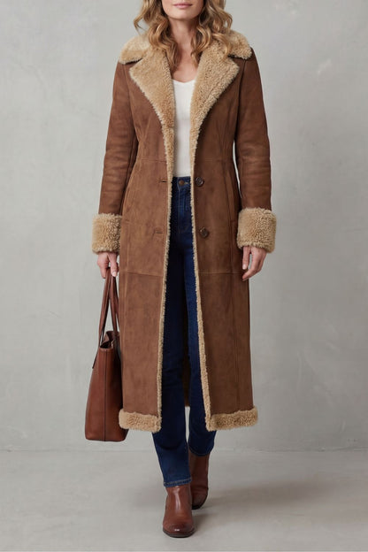 Manteau long femme, détail col structuré à revers