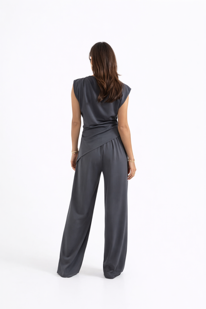 Ensemble drapé élégant pour femme | Pantalon large et haut sans manches