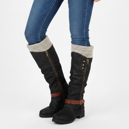 bottines d'hiver noires mi-mollet, vue de côté