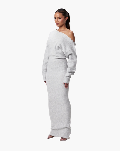 Robe Pull Épaules Dénudées – Élégance Minimaliste et Confort Douillet