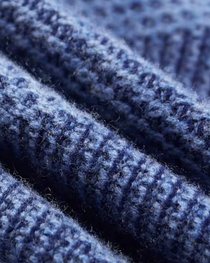 Pull à Col Montant Homme – Laine Mérinos Extra-Fine & Élégance Structurée