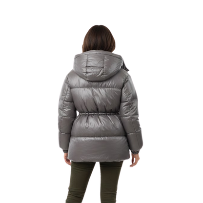 veste femme coton, détail du col montant et de la fermeture zippée