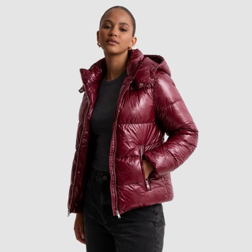 Doudoune Femme Brillante | Chaleur, Confort et Élégance Moderne