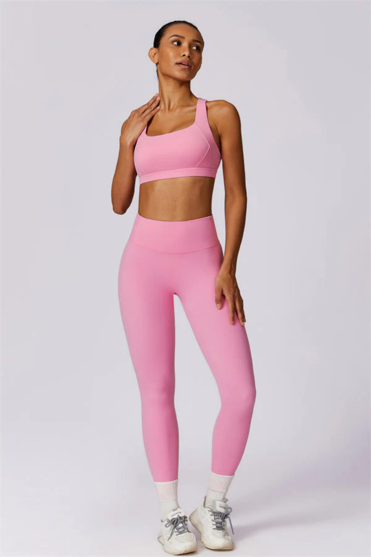 Ensemble Sport Femme Dos Croisé – Brassière et Legging Taille Haute Sculptant