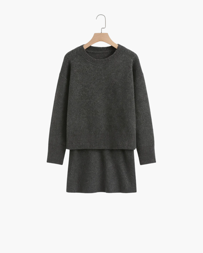 Ensemble Pull et Jupe Femme | Élégance Décontractée et Confort Douillet