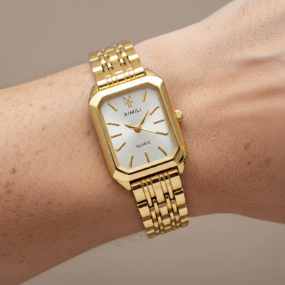 Montre Carrée Dorée pour Femme – Une Élégance Moderne et Intemporelle