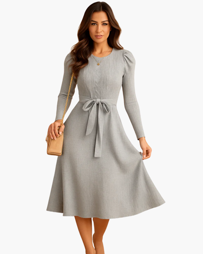 Robe midi en maille avec ceinture et manches longues pour femme