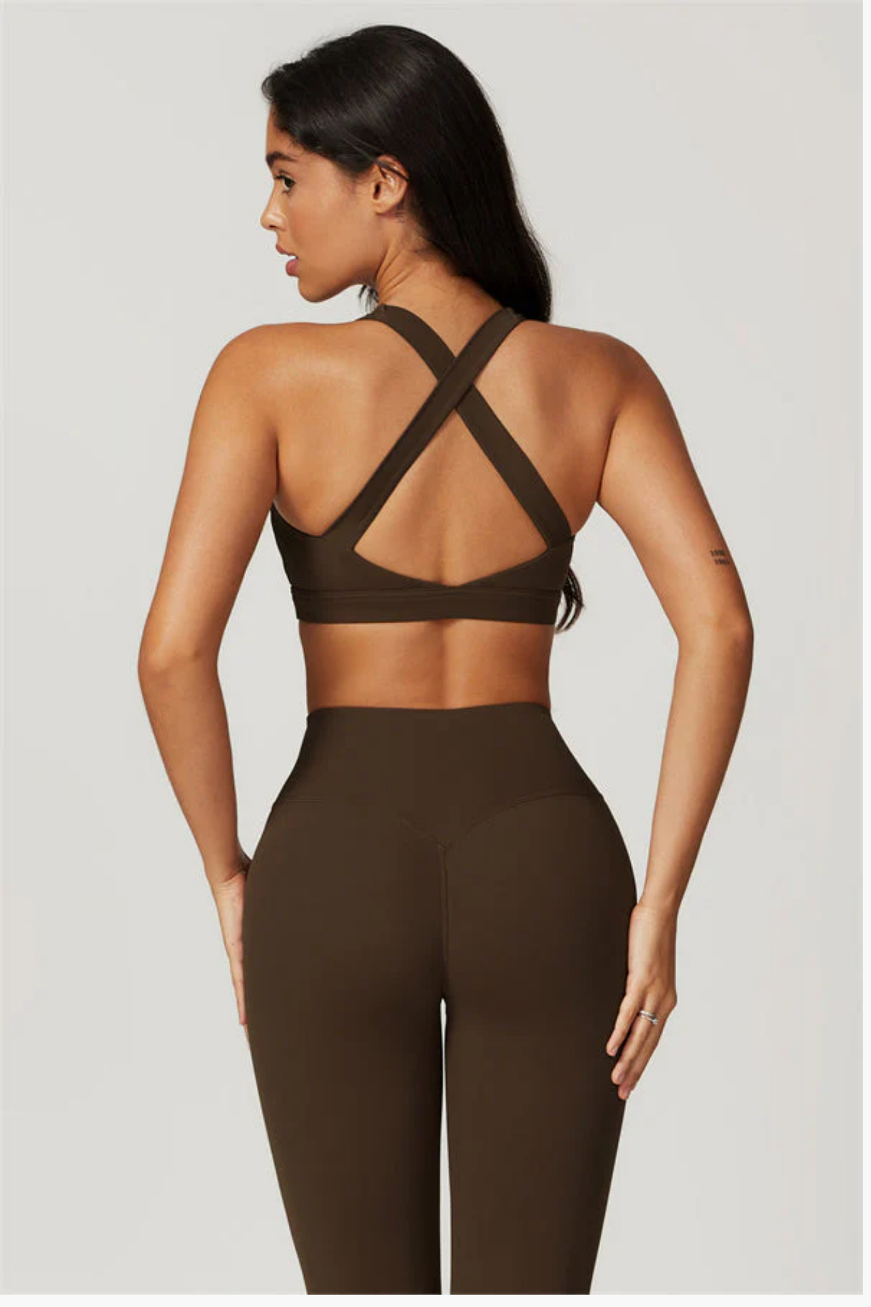 Ensemble Sport Femme Dos Croisé – Brassière et Legging Taille Haute Sculptant