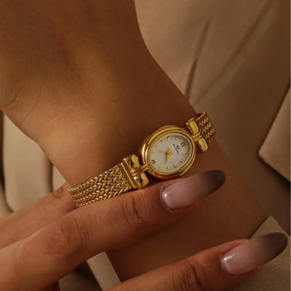 Montre Bracelet Vintage Femme – Élégance Intemporelle